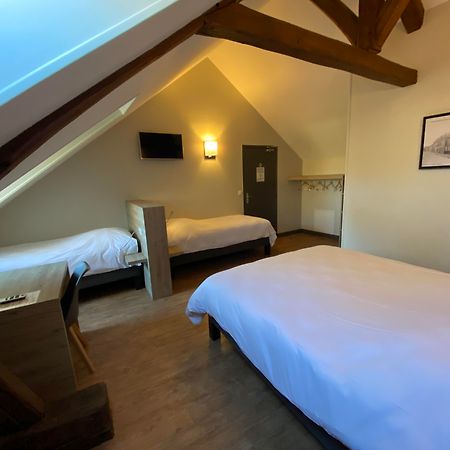 שומון-אן-וקסה Logis - Hotel & Restaurant Saint Nicolas מראה חיצוני תמונה